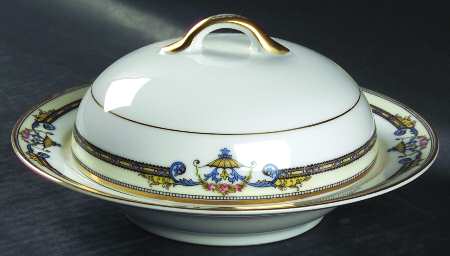Amiston Round Covered Butter