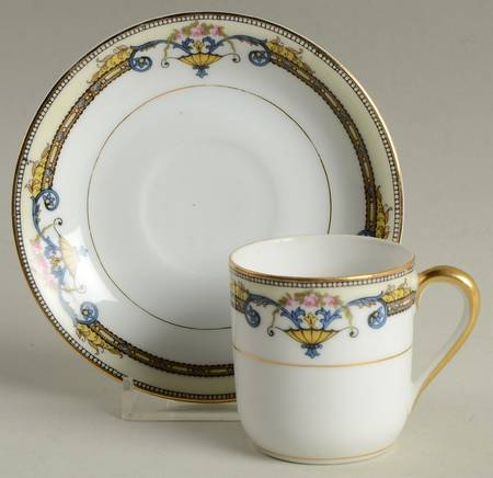 Amiston Flat Demitasse Cup & Saucer Set