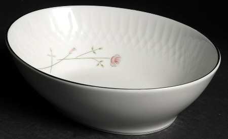Amorette 9" Oval Vegetable Bowl