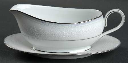 Anaheim Gravy Boat & Underplate