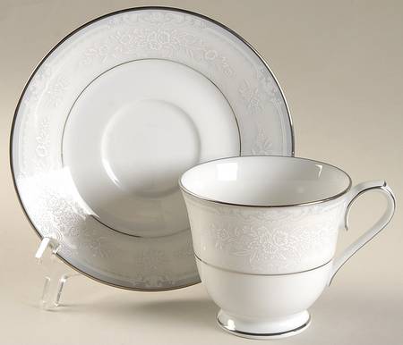 Anaheim Footed Cup & Saucer Set