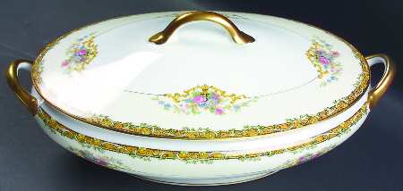 Andalia Oval Covered Vegetable