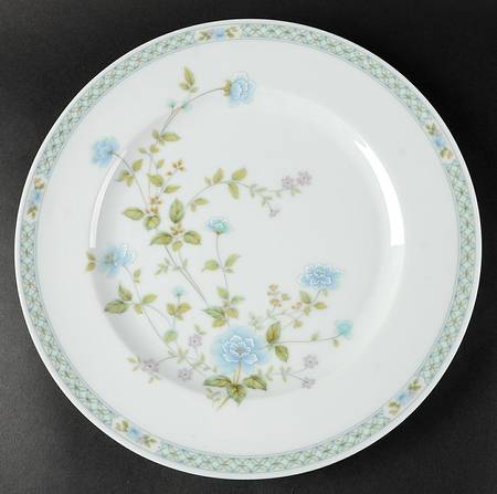 Angel D'Amour 12" Chop Plate (Round Platter)