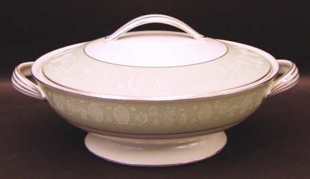 Andover Round Covered Vegetable