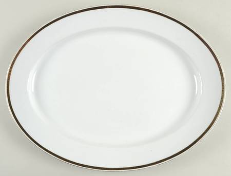 The Angora 18" Oval Serving Platter