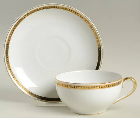 The Angora Flat Cup & Saucer Set