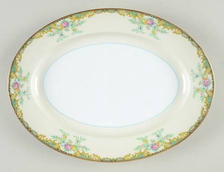 Anita Gravy Boat with Attached Underplate