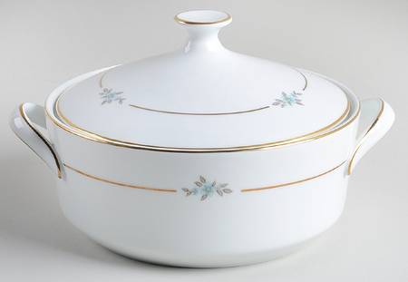 Anjou Round Covered Vegetable