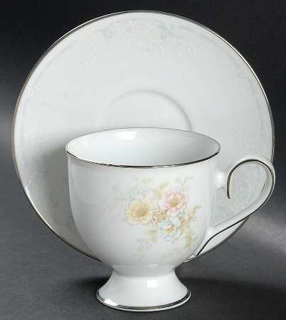Anticipation Footed Cup & Saucer Set