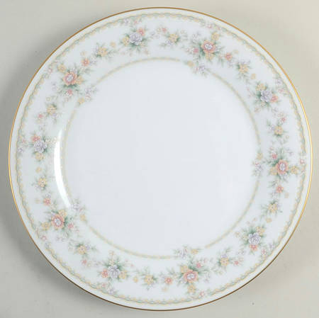 Applique by Noritake