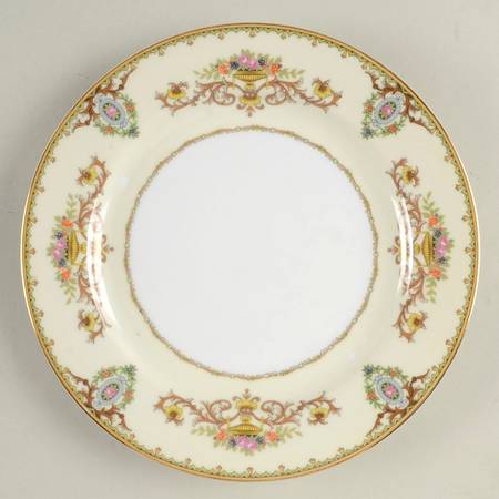 Arabella Luncheon Plate