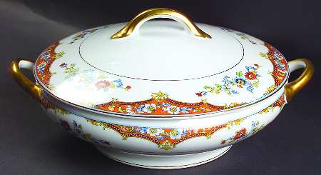 Araby Round Covered Vegetable