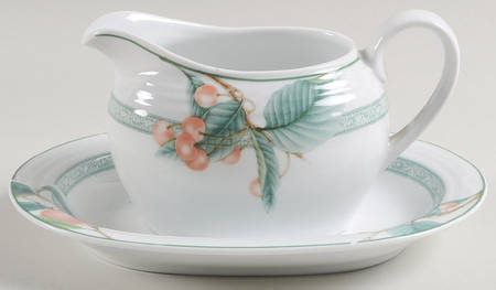 Arctic Berries Gravy Boat & Underplate