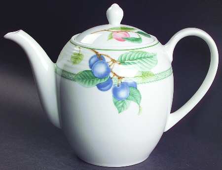 Arctic Berries Tea/Coffee Pot & Lid