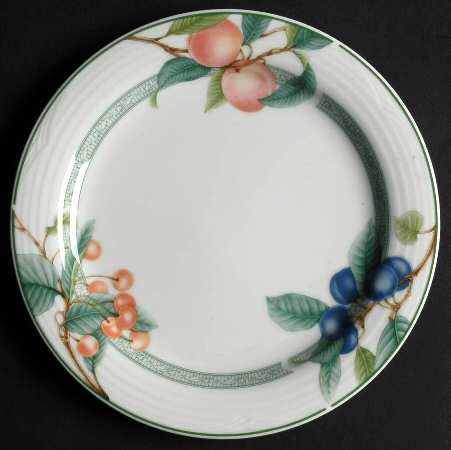 Arctic Berries Bread & Butter Plate