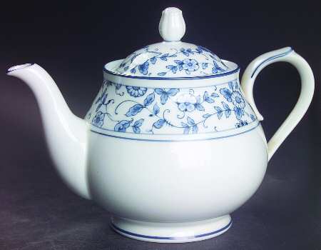Arcadia Small Teapot & Lid