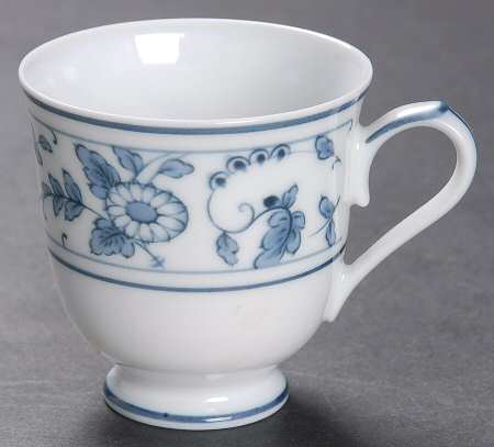 Arcadia Footed Demitasse Cup