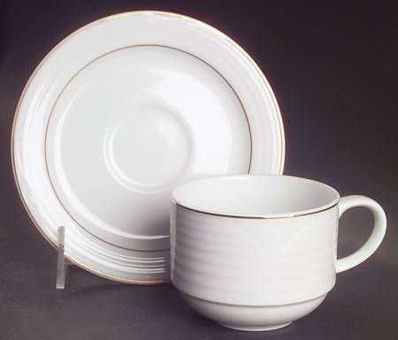 Arctic Gold Flat Cup & Saucer Set
