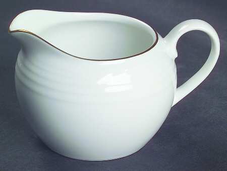 Arctic Gold Creamer