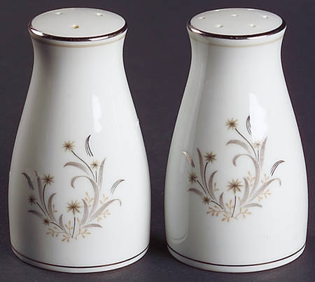 Ardis Salt & Pepper Set