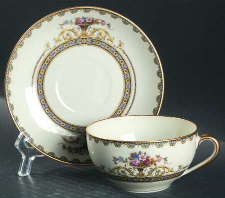 Ardsley Flat Cup & Saucer Set