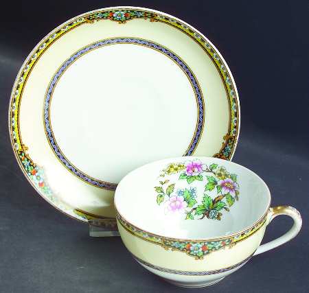 Argosy Flat Cup & Saucer Set