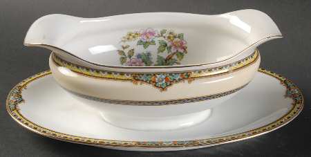 Argosy Gravy Boat with Attached Underplate