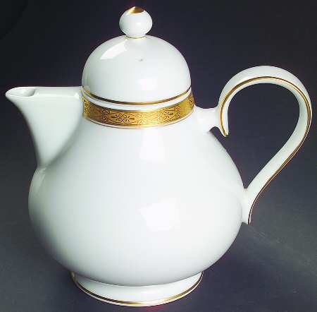 Aristocrat Gold Teapot & Lid