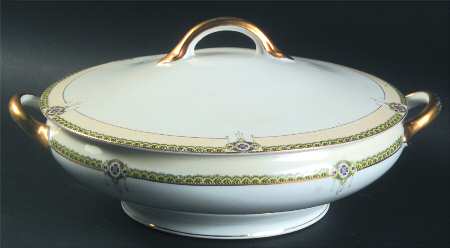 Argonne Round Covered Vegetable
