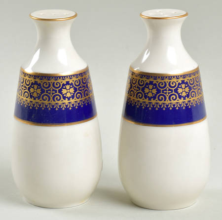 Aristocrat Salt & Pepper Set