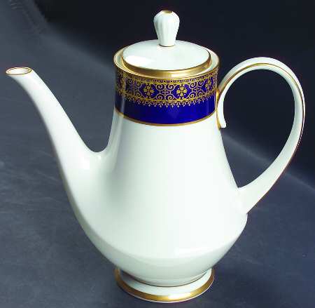 Aristocrat Coffee Pot & Lid