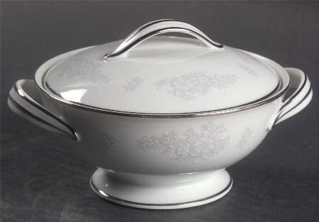 Armand Sugar Bowl & Lid