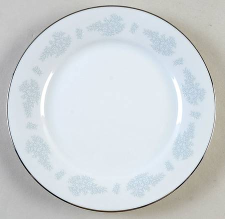 Armand Luncheon Plate