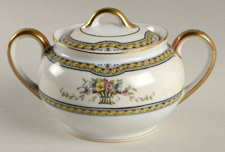 Arona Sugar Bowl & Lid