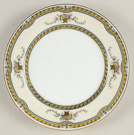 Arona Salad Plate