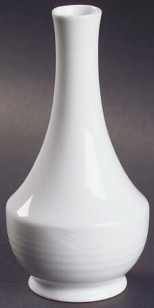 Arctic White 6" Bud Vase