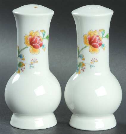 Asian Bouquet Salt & Pepper Set