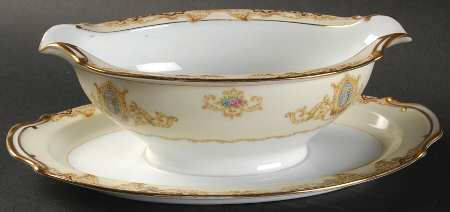 Ascalon Gravy Boat with Attached Underplate