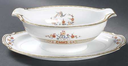 Asian Dream Gravy Boat with Attached Underplate
