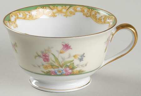 Ashby Footed Cup