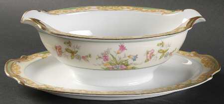 Ashby Gravy Boat with Attached Underplate