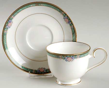 Ashbury Footed Cup & Saucer Set
