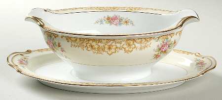 Ashford Gravy Boat with Attached Underplate