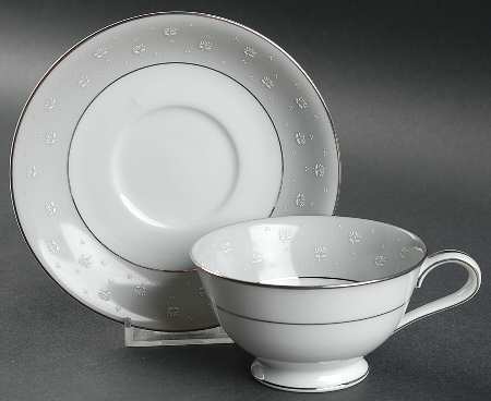 Ashley Footed Cup & Saucer Set