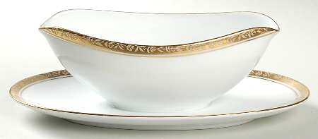 Ashleigh Gravy Boat with Attached Underplate