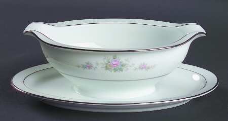 Astor Rose Gravy Boat with Attached Underplate
