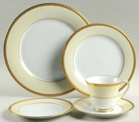 Astoria 5 Piece Place Setting