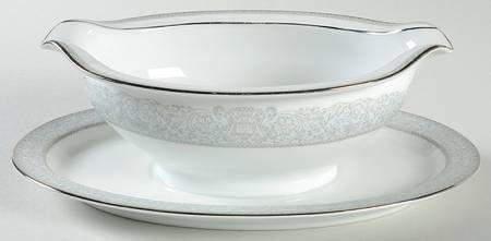 Astor Gravy Boat with Attached Underplate