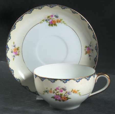 Athlone Oversized Cup & Saucer Set