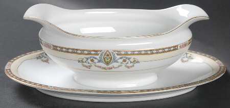 Atlanta Gravy Boat with Attached Underplate